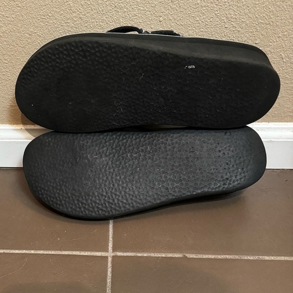 TEVA BOOST Strappy Slip On Women’s Wedge Performance Sandal Size 8 Glittery EUC - Picture 11 of 15